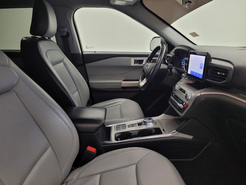 2021 Ford Explorer in Miamisburg, OH 45342 - 18124504 21