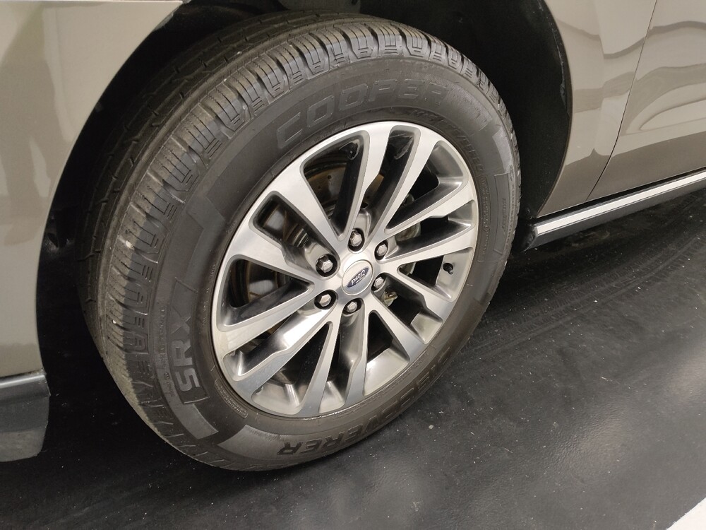 2018 Ford Expedition in St. Louis, MO 63136 - 18124505 31