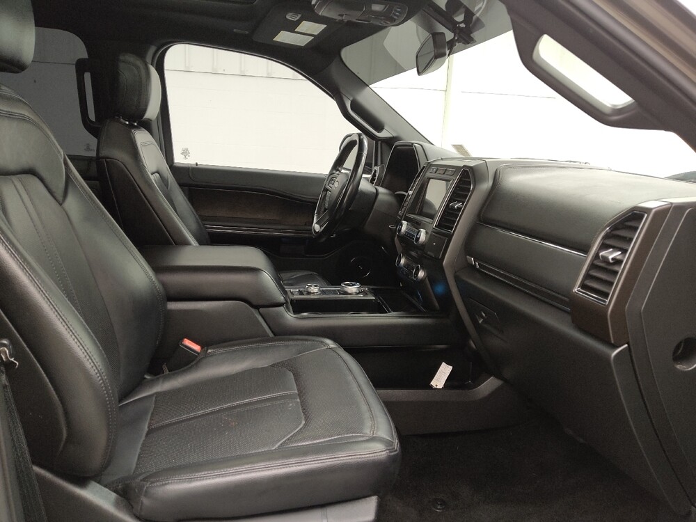 2018 Ford Expedition in St. Louis, MO 63136 - 18124505 21