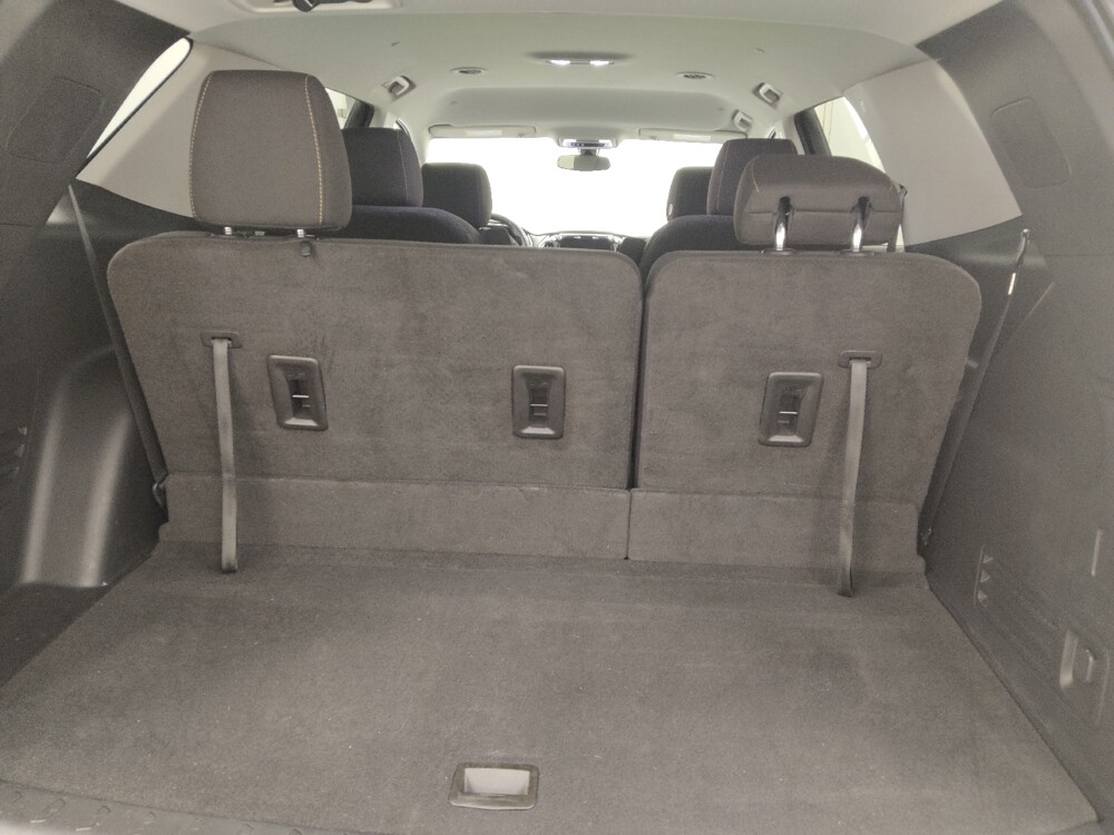 2021 Chevrolet Traverse in St. Louis, MO 63136 - 18124506 29