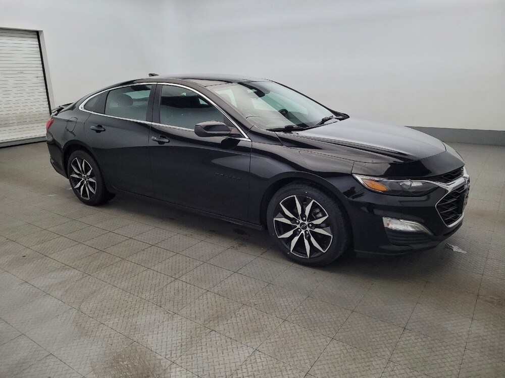 2020 Chevrolet Malibu in Plymouth Meeting, PA 19462 - 18124509 11