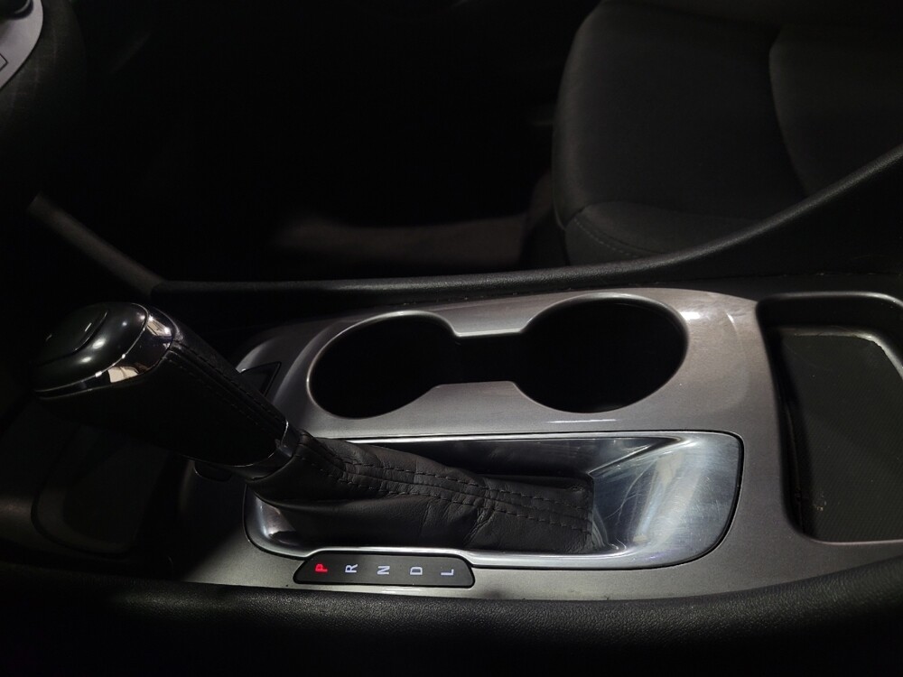 2020 Chevrolet Malibu in Plymouth Meeting, PA 19462 - 18124509 26