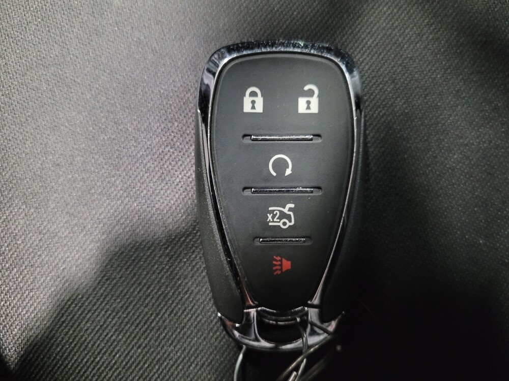 2020 Chevrolet Malibu in Plymouth Meeting, PA 19462 - 18124509 32