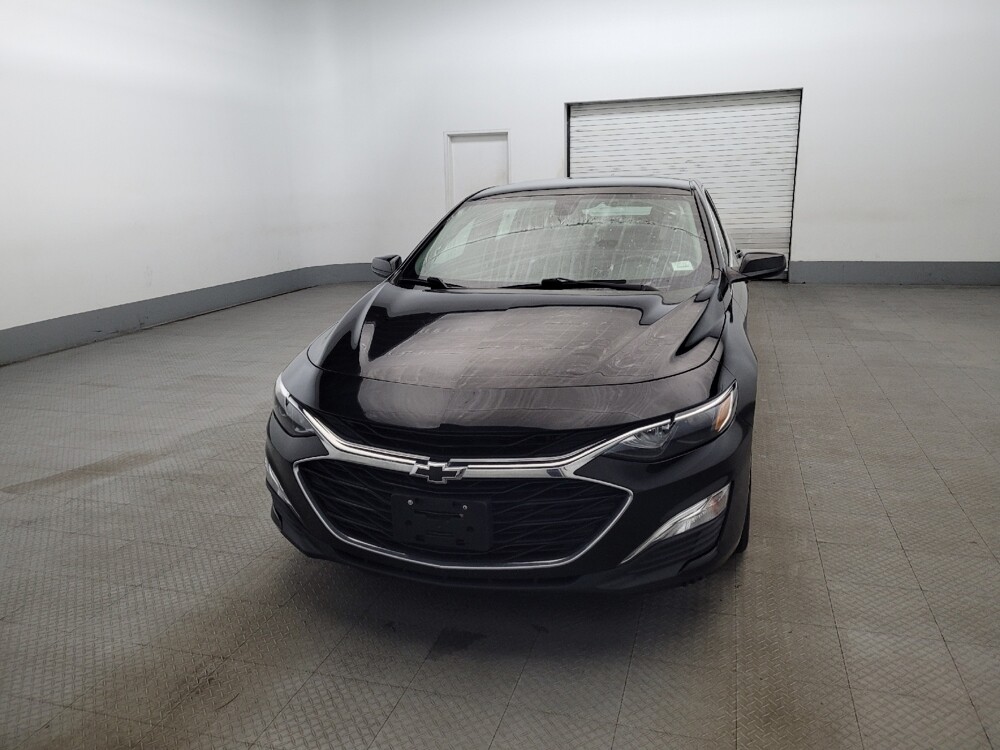 2020 Chevrolet Malibu in Plymouth Meeting, PA 19462 - 18124509 15
