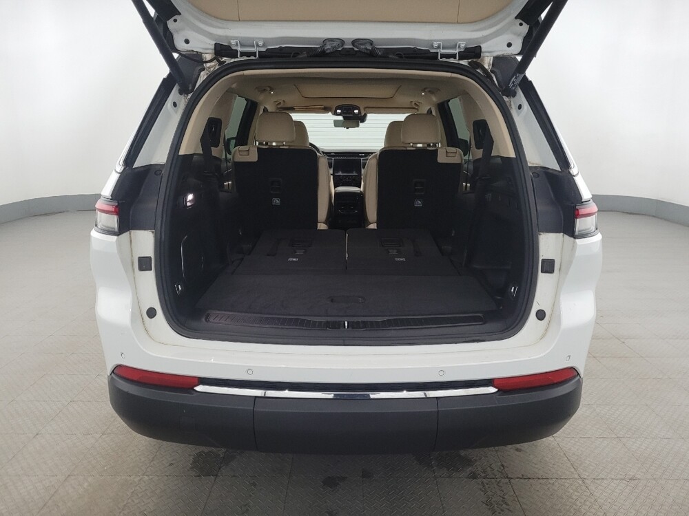 2021 Jeep Grand Cherokee L in Plymouth Meeting, PA 19462 - 18124510 29