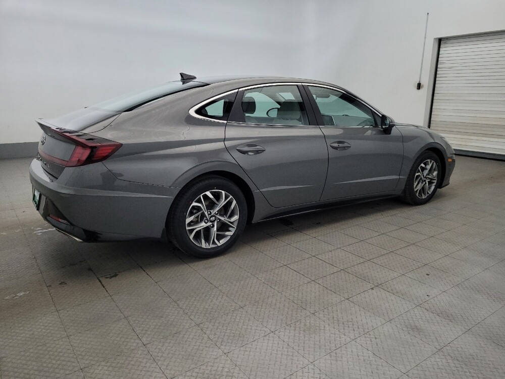 2022 Hyundai Sonata in Langhorne, PA 19047 - 18124511 10