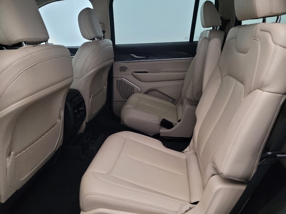 2022 Jeep Grand Cherokee L in Langhorne, PA 19047 - 18124513 18