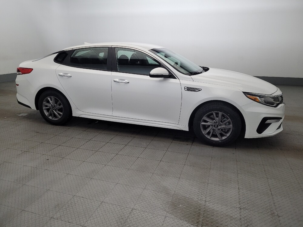 2020 Kia Optima in Plymouth Meeting, PA 19462 - 18124520 11