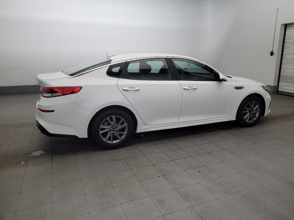 2020 Kia Optima in Plymouth Meeting, PA 19462 - 18124520 10