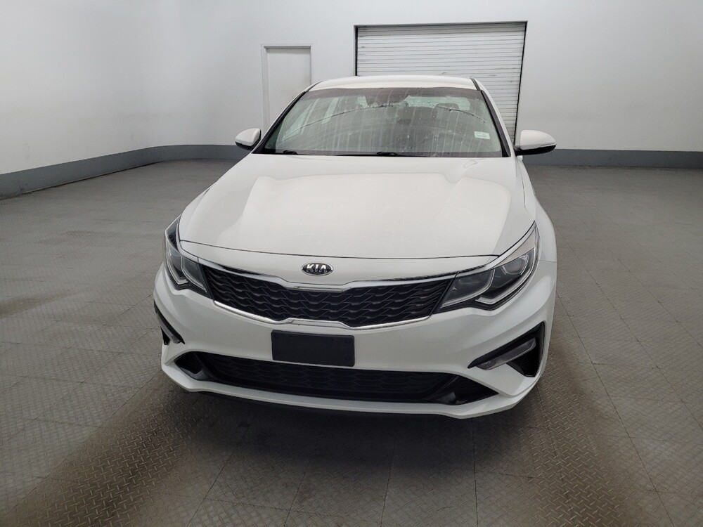 2020 Kia Optima in Plymouth Meeting, PA 19462 - 18124520 15