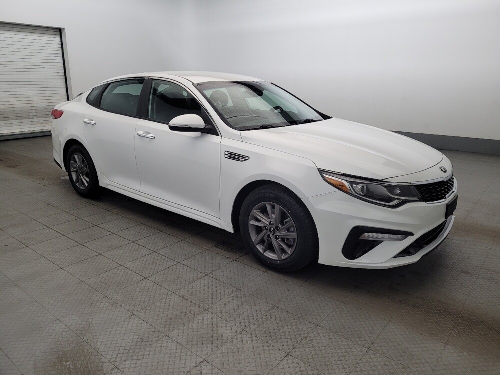 2020 Kia Optima in Plymouth Meeting, PA 19462 - 18124520 13