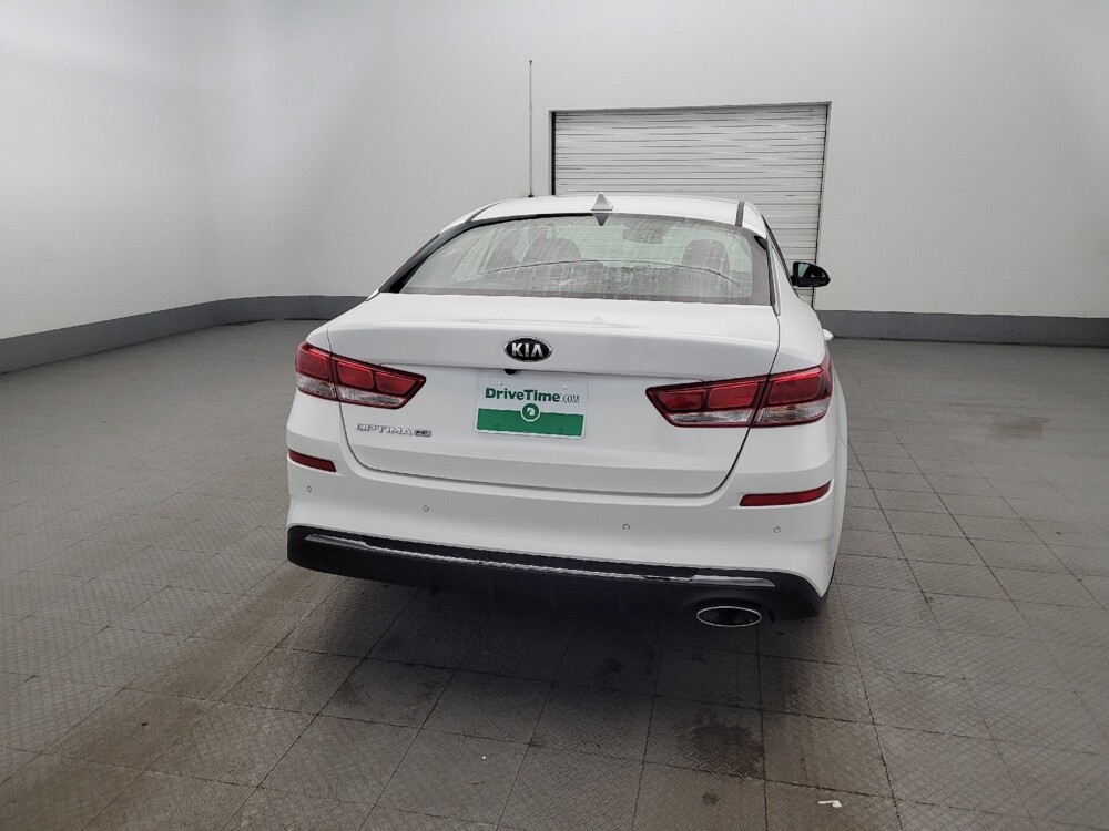 2020 Kia Optima in Plymouth Meeting, PA 19462 - 18124520 7