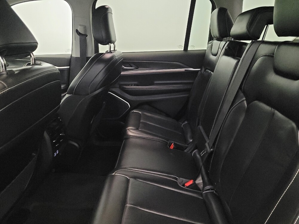 2021 Jeep Grand Cherokee L in Plymouth Meeting, PA 19462 - 18124521 18