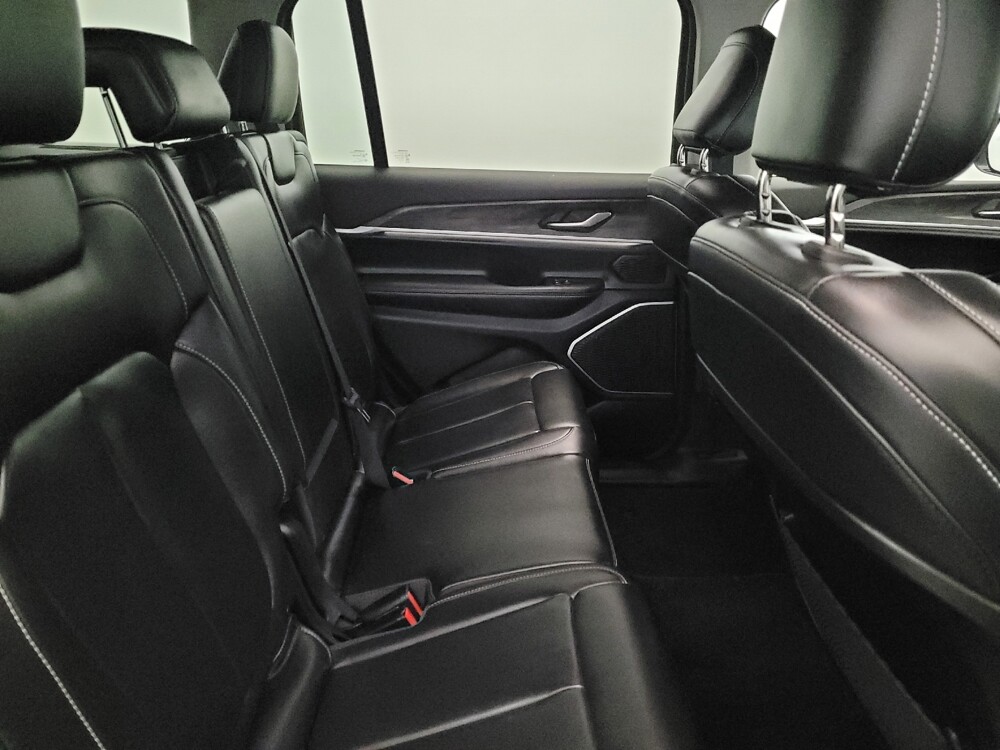 2021 Jeep Grand Cherokee L in Plymouth Meeting, PA 19462 - 18124521 19