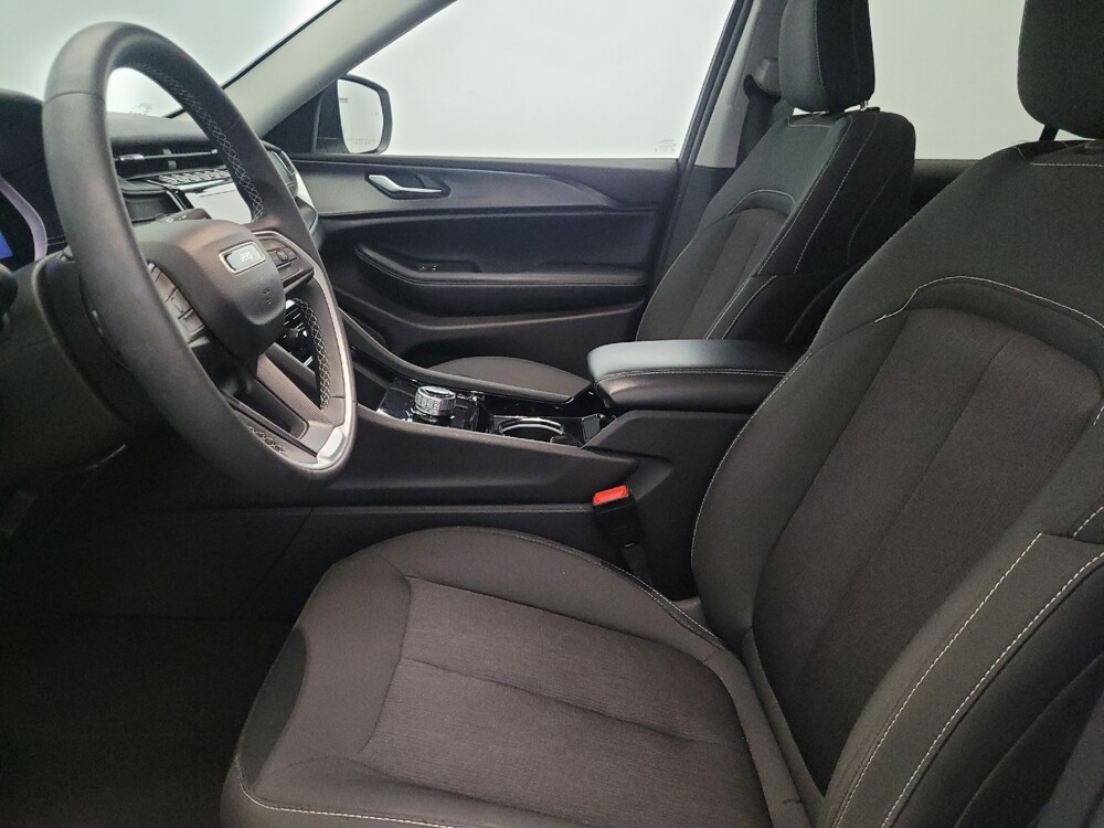 2023 Jeep Grand Cherokee in Langhorne, PA 19047 - 18124523 17