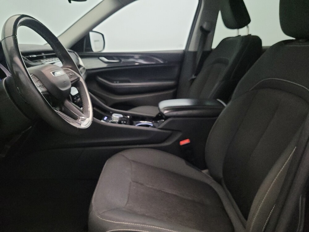 2023 Jeep Grand Cherokee L in Langhorne, PA 19047 - 18124525 17