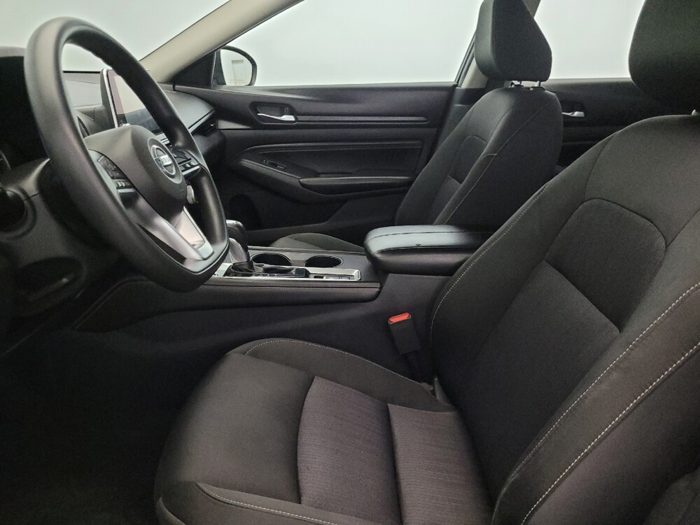 2019 Nissan Altima in Langhorne, PA 19047 - 18124526 17