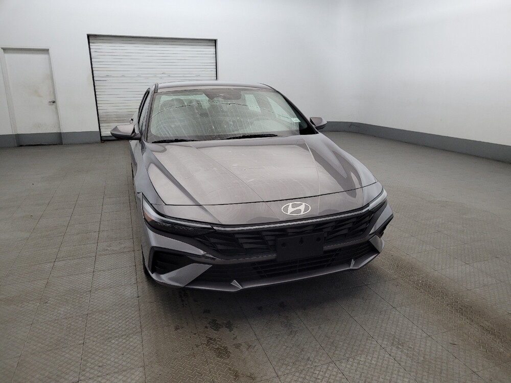 2025 Hyundai Elantra in Woodbridge, VA 22191 - 18124529 14