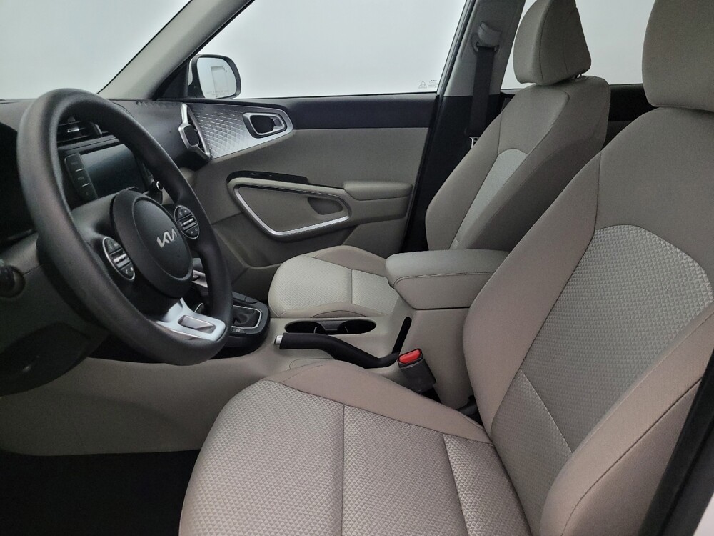 2025 Kia Soul in Plymouth Meeting, PA 19462 - 18124531 17