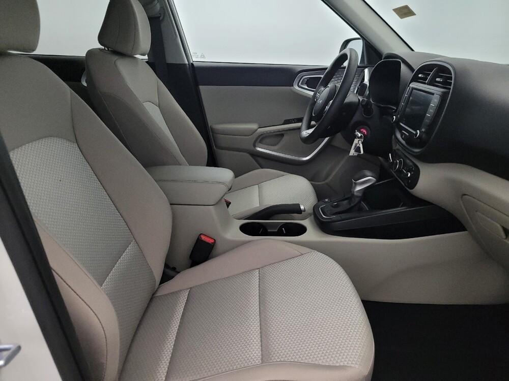 2025 Kia Soul in Plymouth Meeting, PA 19462 - 18124531 21