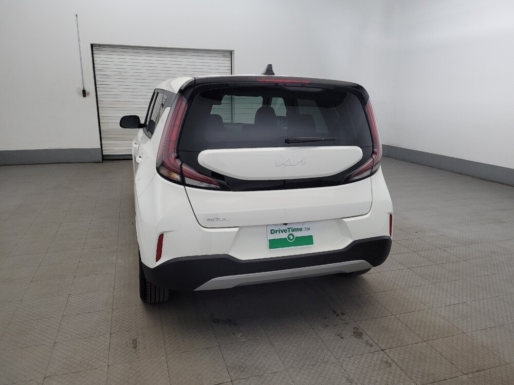 2025 Kia Soul in Plymouth Meeting, PA 19462 - 18124531 6