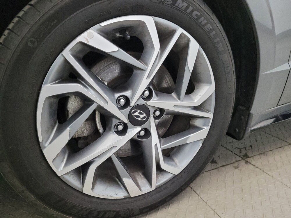 2023 Hyundai Sonata in Plymouth Meeting, PA 19462 - 18124532 31