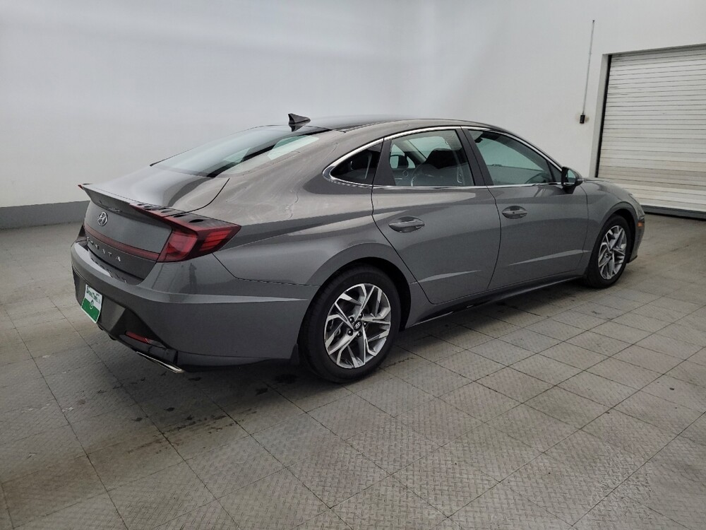 2023 Hyundai Sonata in Plymouth Meeting, PA 19462 - 18124532 10