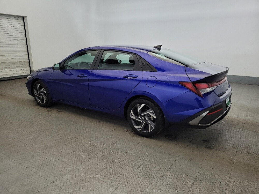 2025 Hyundai Elantra in Plymouth Meeting, PA 19462 - 18124533 3