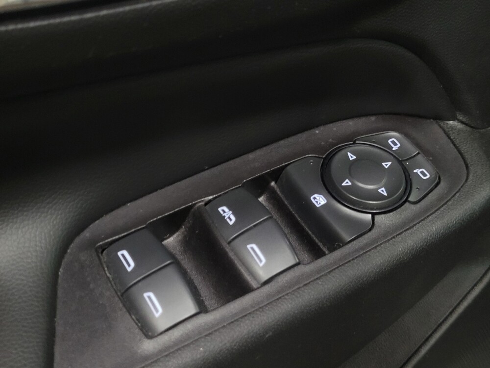 2019 Chevrolet Equinox in Williamstown, NJ 8094 - 18124536 27