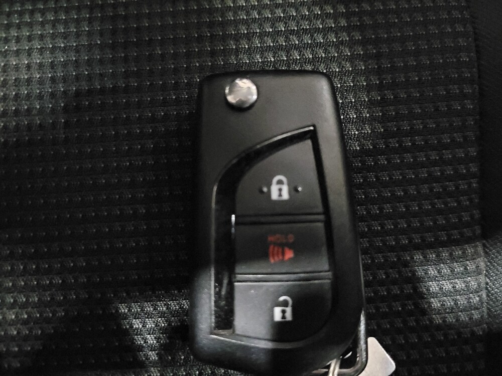 2020 Toyota RAV4 in Woodbridge, VA 22191 - 18124538 32