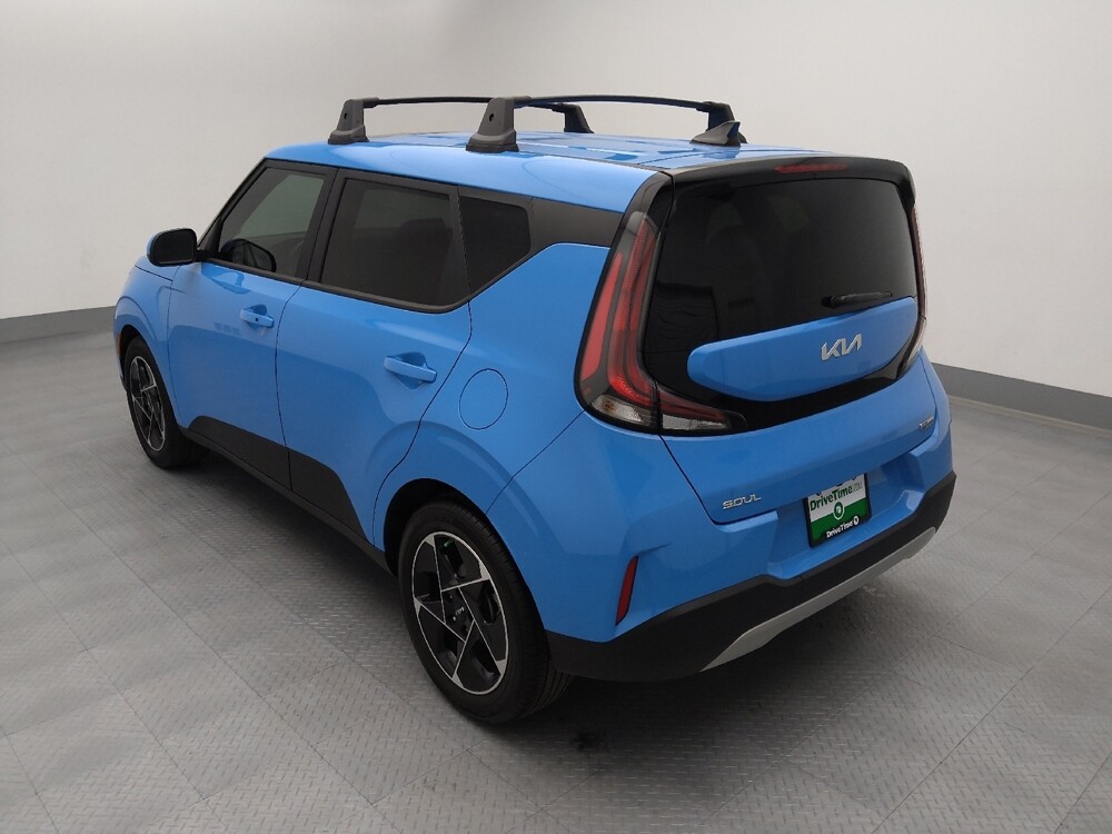 2023 Kia Soul in Independence, MO 64055 - 18124544 5