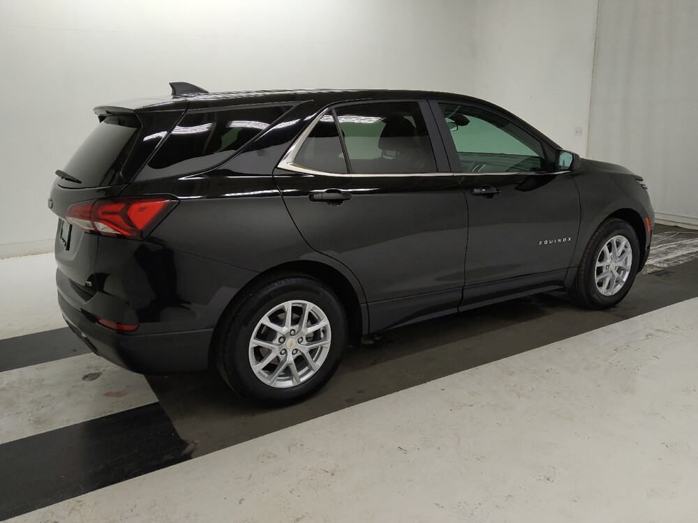 2024 Chevrolet Equinox in St. Louis, MO 63125 - 18124546 10