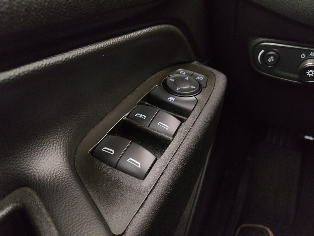 2024 Chevrolet Equinox in Independence, MO 64055 - 18124551 27