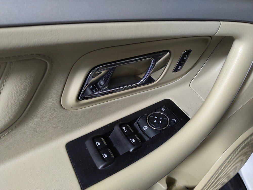 2018 Ford Taurus in Midlothian, IL 60445 - 18124558 27