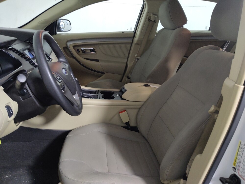 2018 Ford Taurus in Midlothian, IL 60445 - 18124558 17