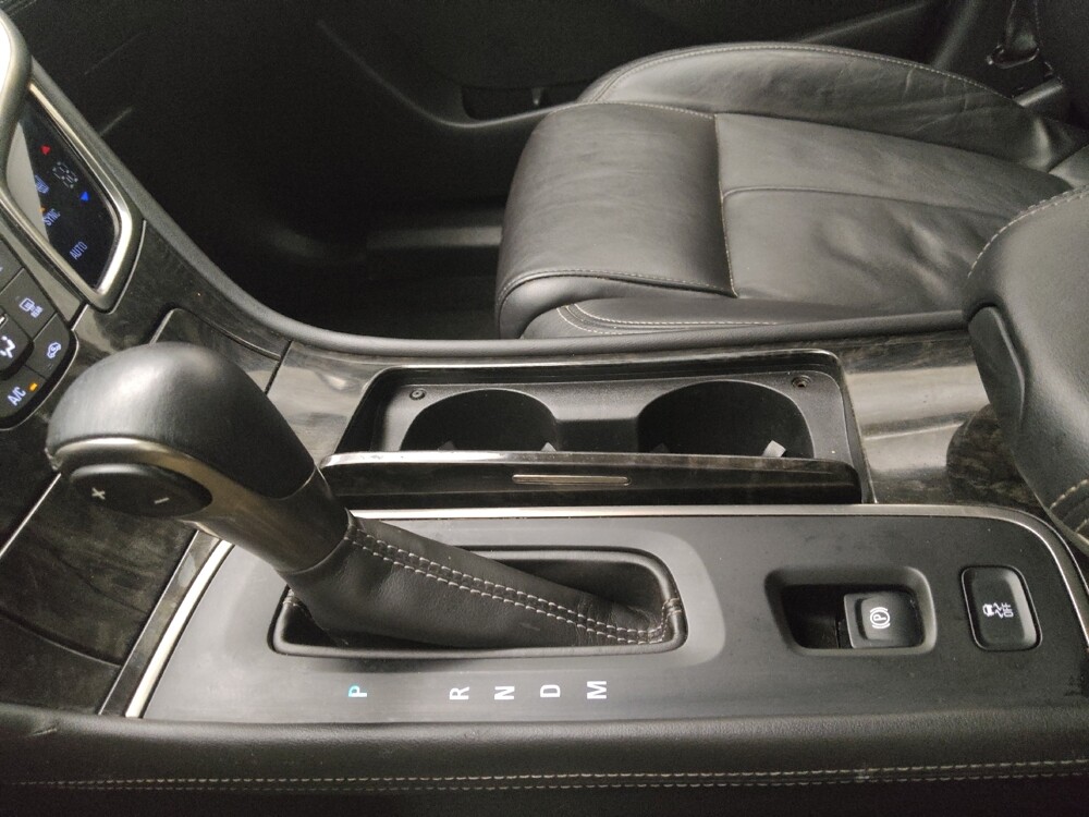 2014 Buick LaCrosse in Midlothian, IL 60445 - 18124559 26