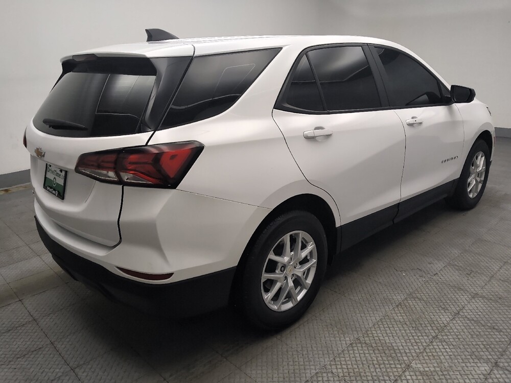 2024 Chevrolet Equinox in Midlothian, IL 60445 - 18124560 10