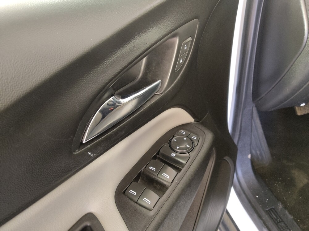 2019 Chevrolet Equinox in Midlothian, IL 60445 - 18124562 27