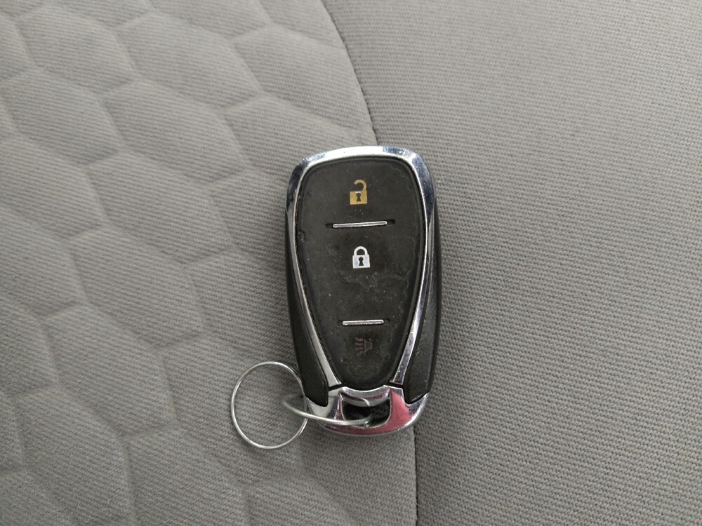 2019 Chevrolet Equinox in Midlothian, IL 60445 - 18124562 32