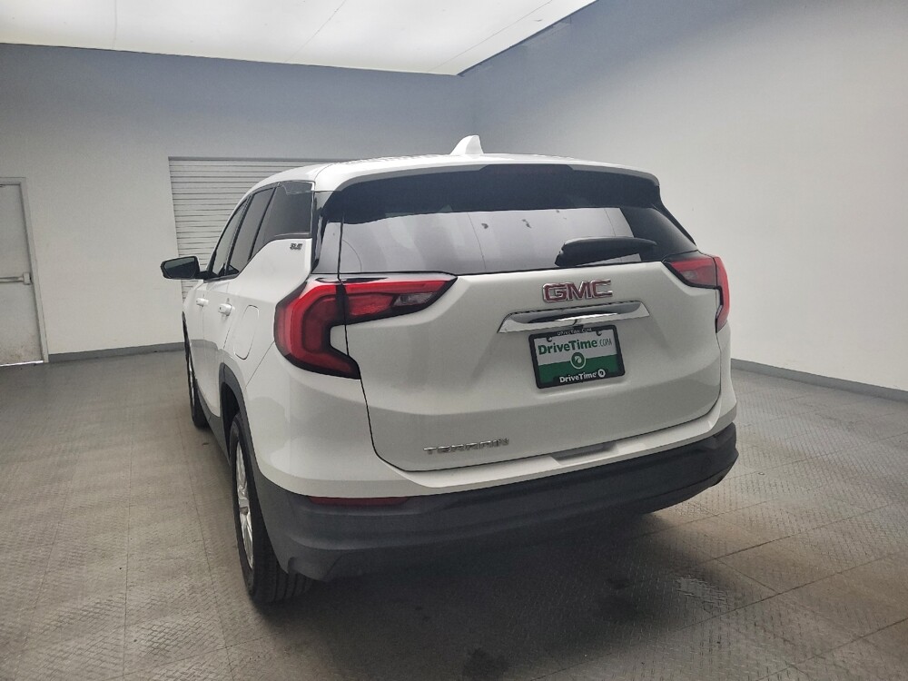2019 GMC Terrain in Eastpointe, MI 48021 - 18124563 6