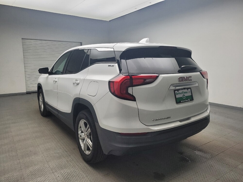 2019 GMC Terrain in Eastpointe, MI 48021 - 18124563 5