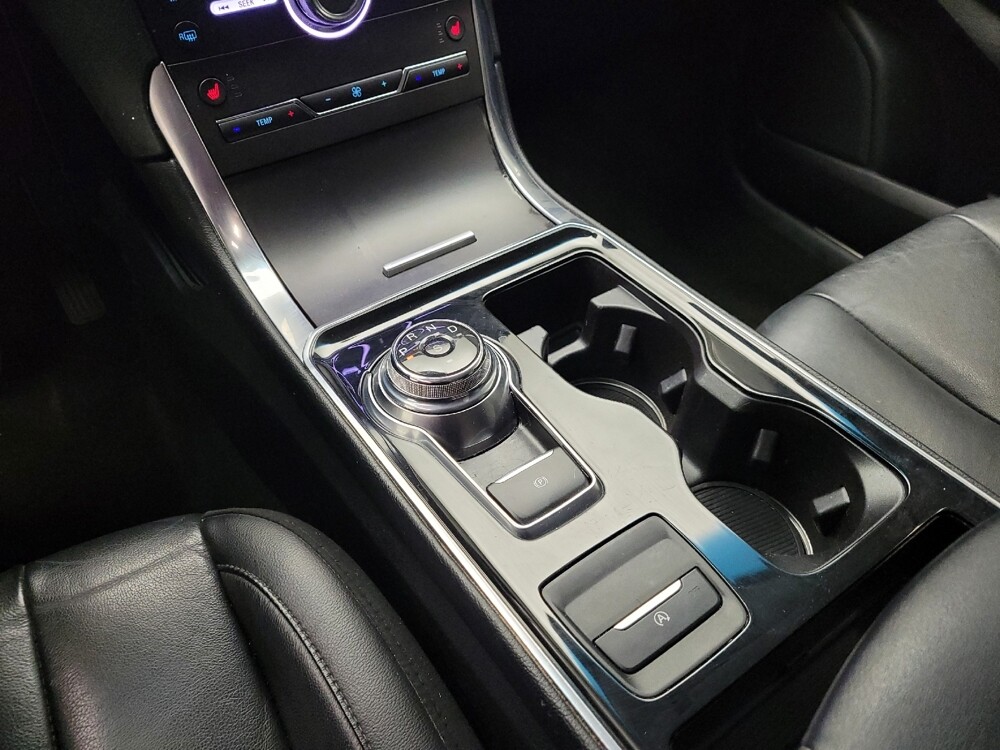 2019 Ford Edge in Taylor, MI 48180 - 18124565 26