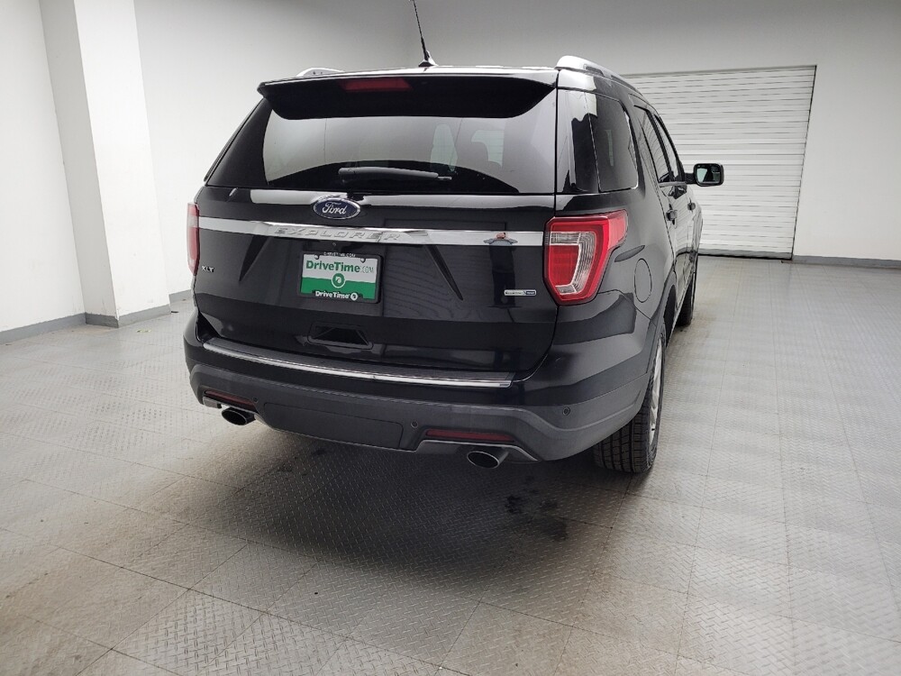 2018 Ford Explorer in Eastpointe, MI 48021 - 18124566 7