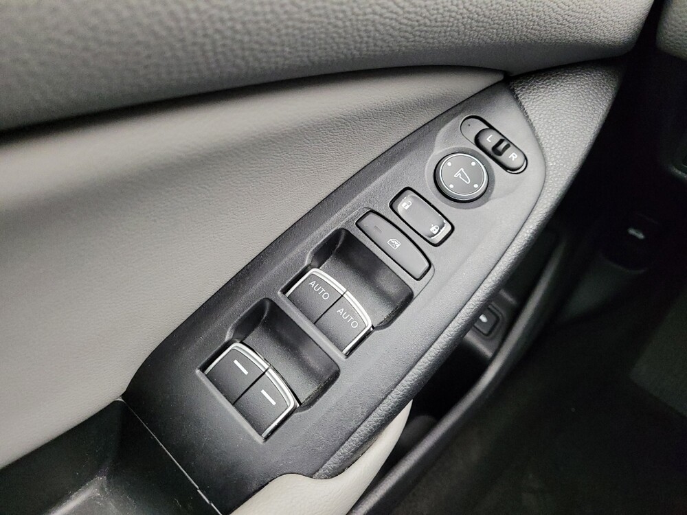 2018 Honda Accord in Taylor, MI 48180 - 18124567 27