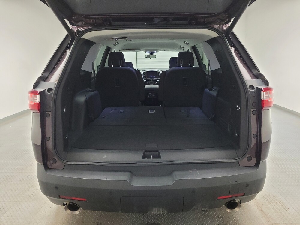 2018 Chevrolet Traverse in Grand Rapids, MI 49508 - 18124568 29