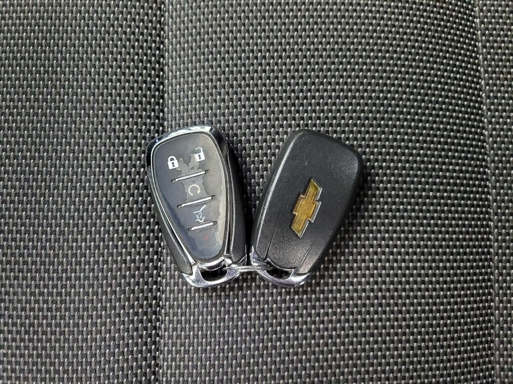 2018 Chevrolet Traverse in Grand Rapids, MI 49508 - 18124568 32