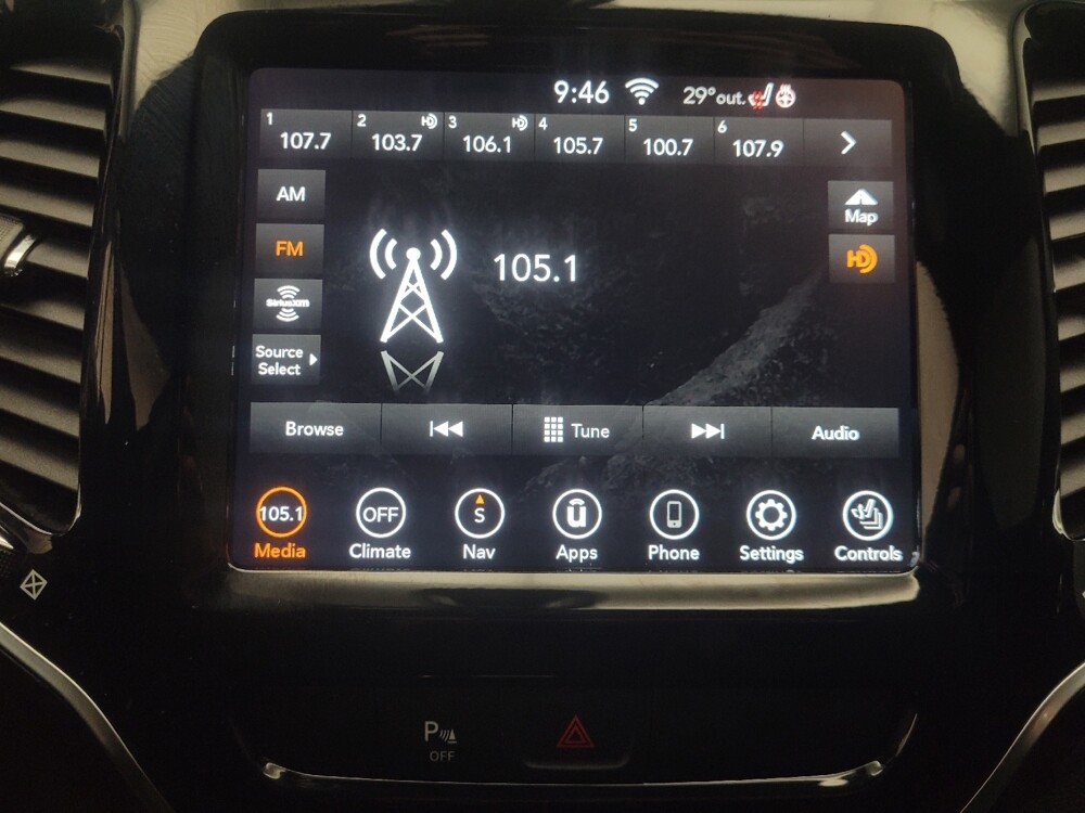 2020 Jeep Cherokee in Indianapolis, IN 46219 - 18124572 25