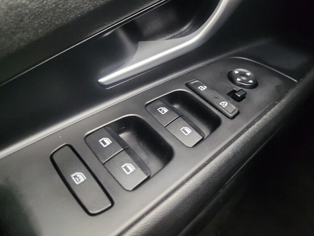 2022 Hyundai Elantra in Ft Wayne, IN 46805 - 18124574 27