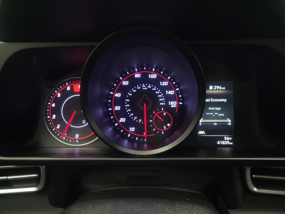 2022 Hyundai Elantra in Ft Wayne, IN 46805 - 18124574 23