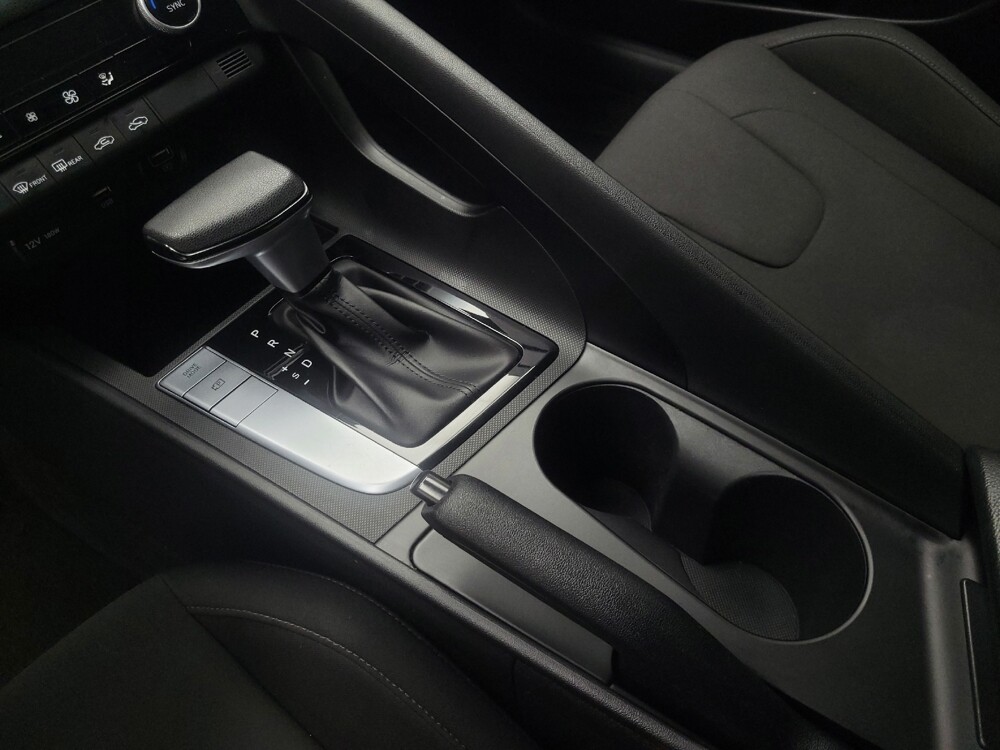 2022 Hyundai Elantra in Ft Wayne, IN 46805 - 18124574 26